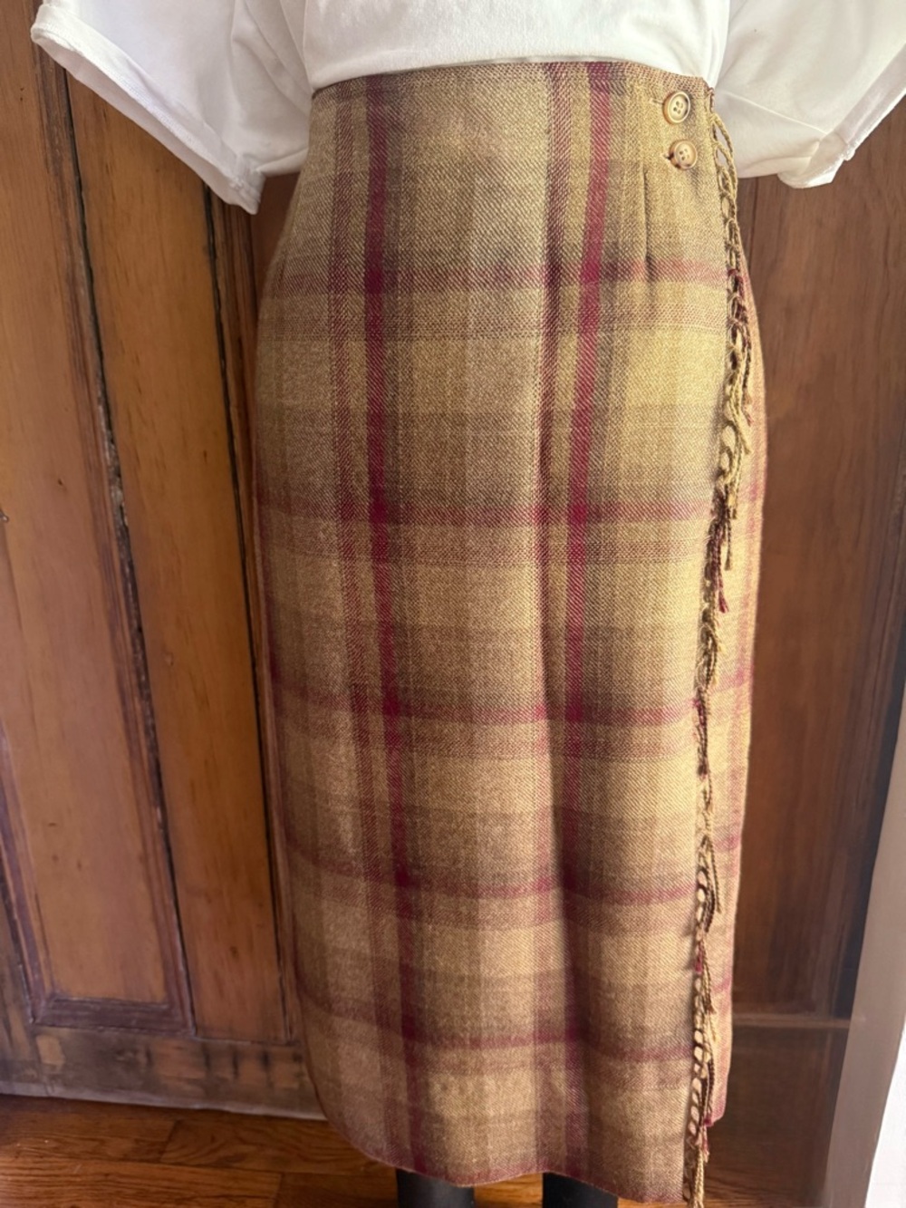 Vintage Camel Plaid Wool Skirt Lightweight Spring Tailoring Fringe Wrap Detail